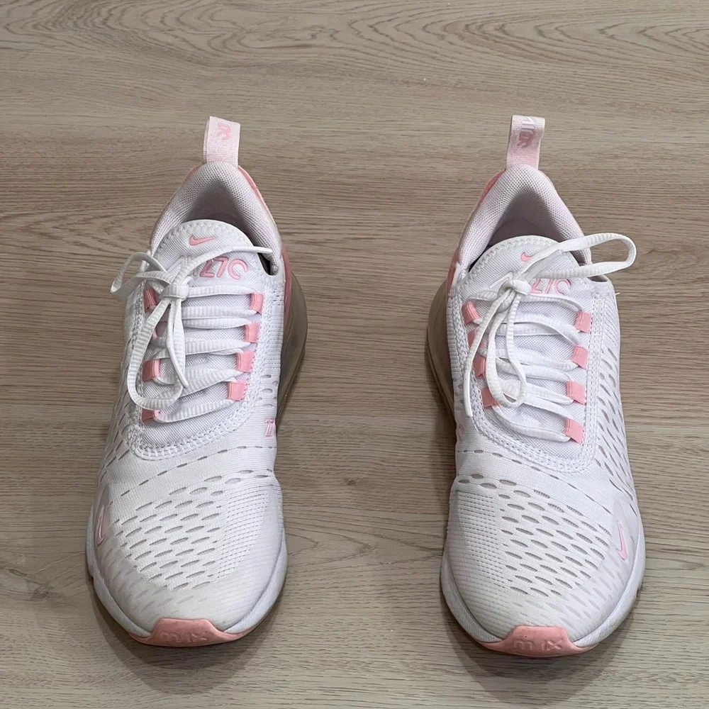Nike Air Max 270 White and Pink Shoes - Picture 6 of 10